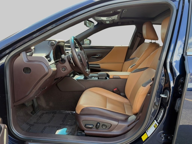 2020 Lexus ES