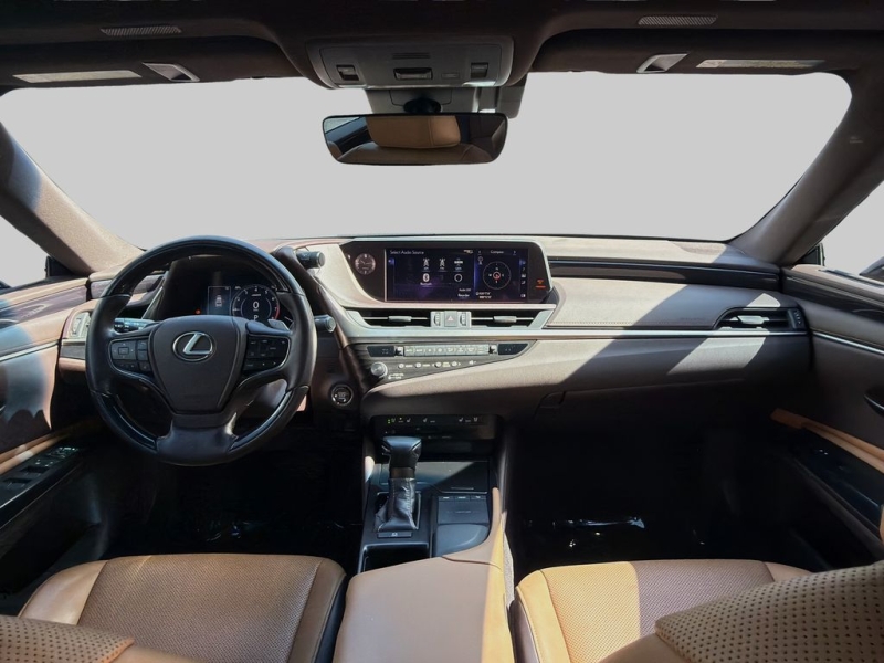 2020 Lexus ES