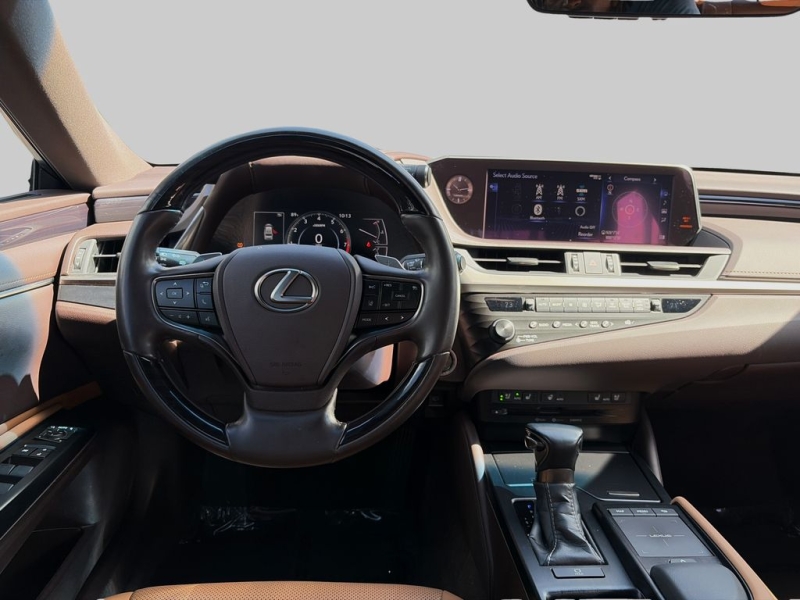 2020 Lexus ES