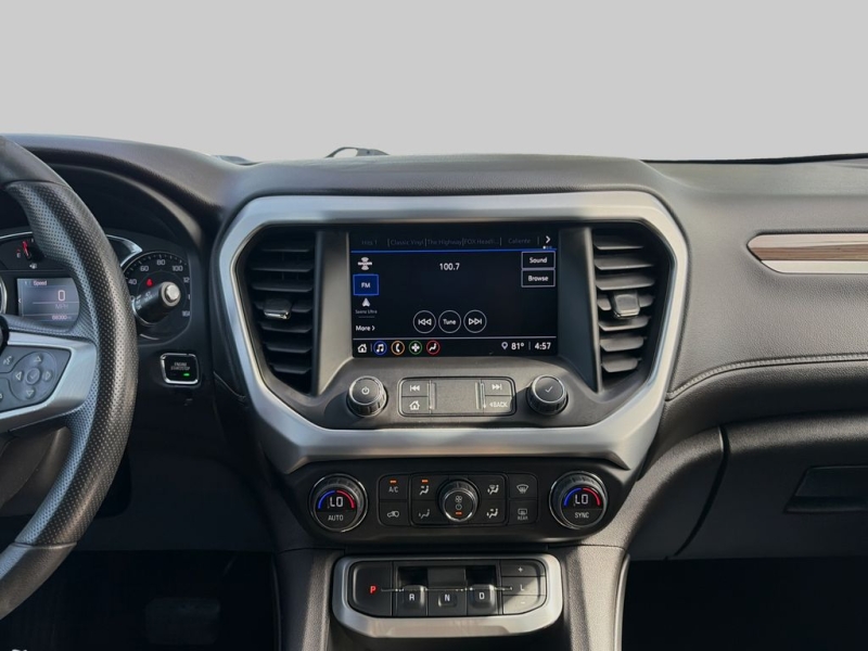 2022 GMC Acadia