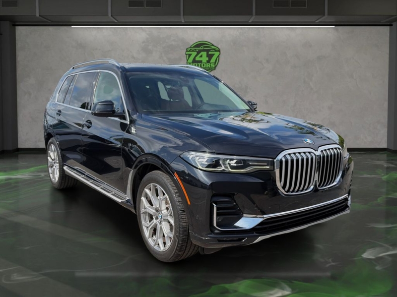 2021 BMW X7
