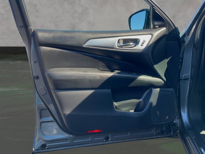 2017 Nissan Pathfinder