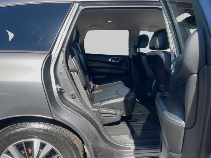 2017 Nissan Pathfinder