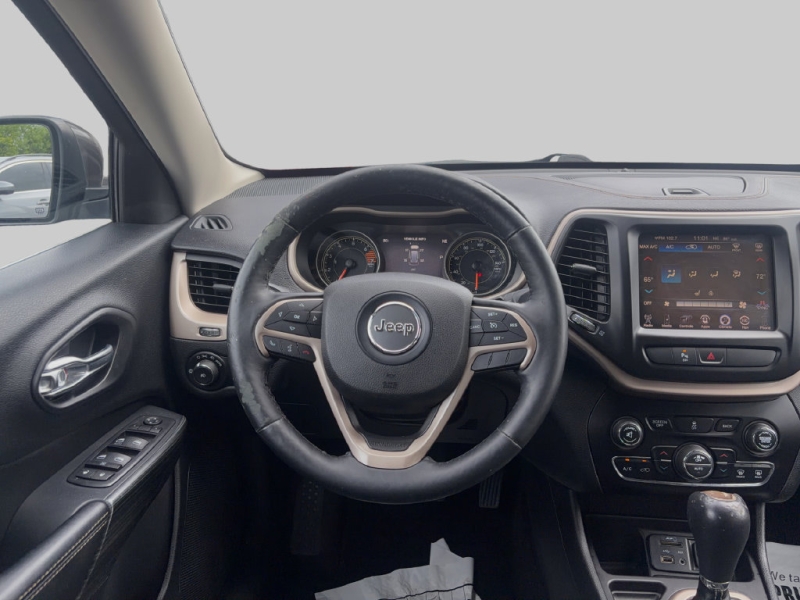 2017 Jeep Cherokee