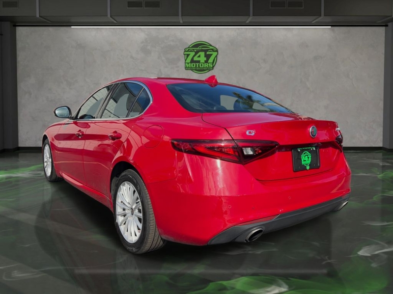 2021 Alfa Romeo Giulia