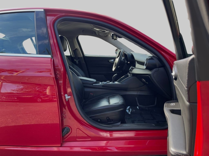 2021 Alfa Romeo Giulia