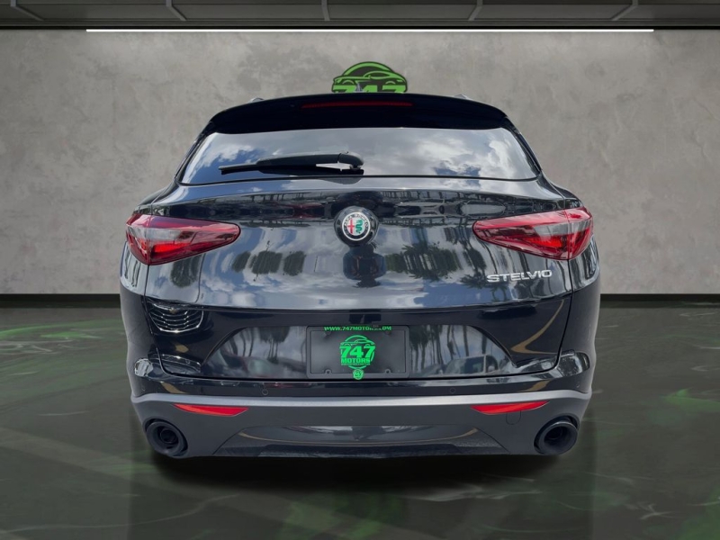 2022 Alfa Romeo Stelvio