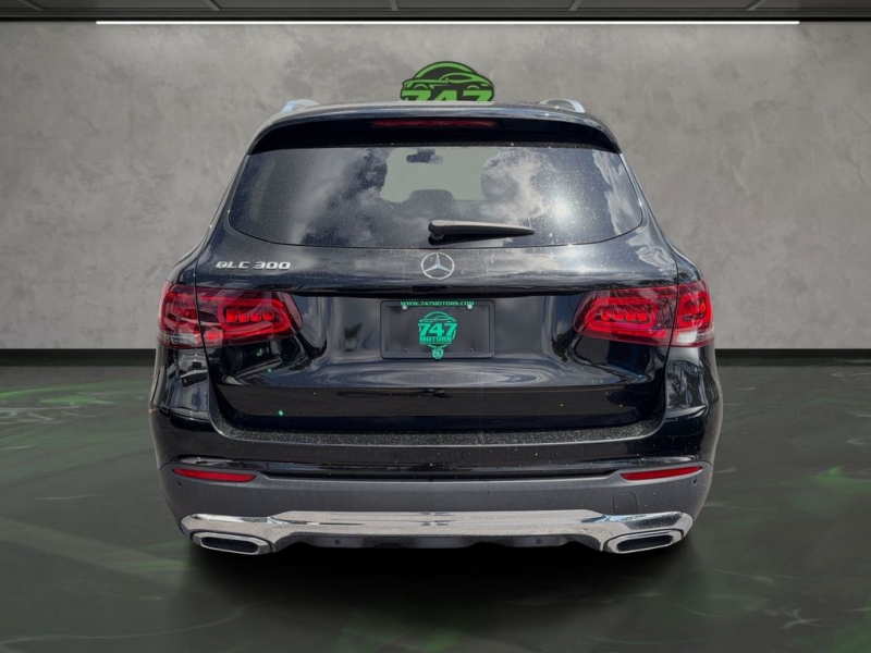 2021 Mercedes-Benz GLC