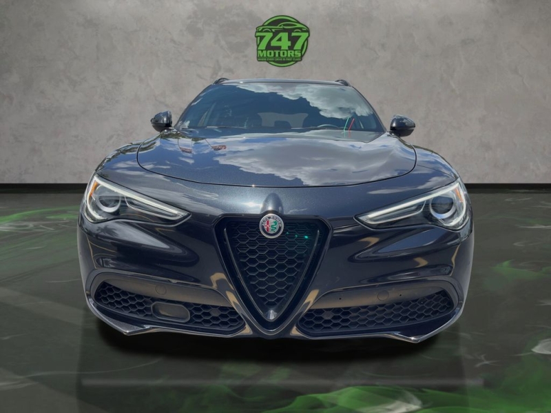 2022 Alfa Romeo Stelvio