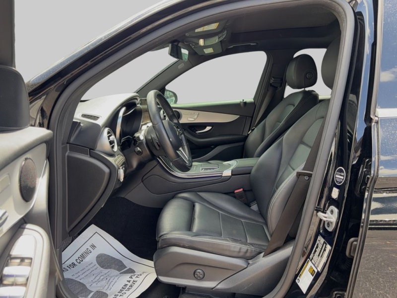 2021 Mercedes-Benz GLC
