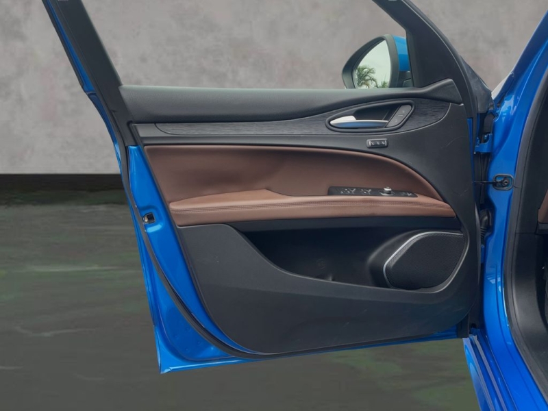 2020 Alfa Romeo Stelvio