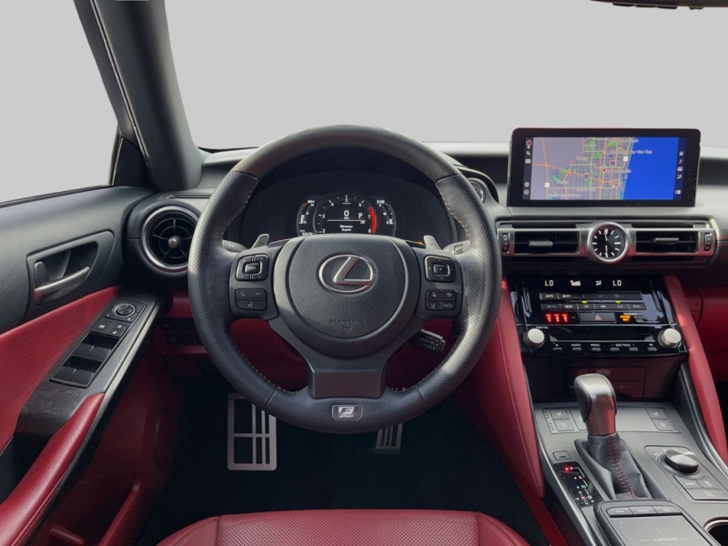 2022 Lexus IS