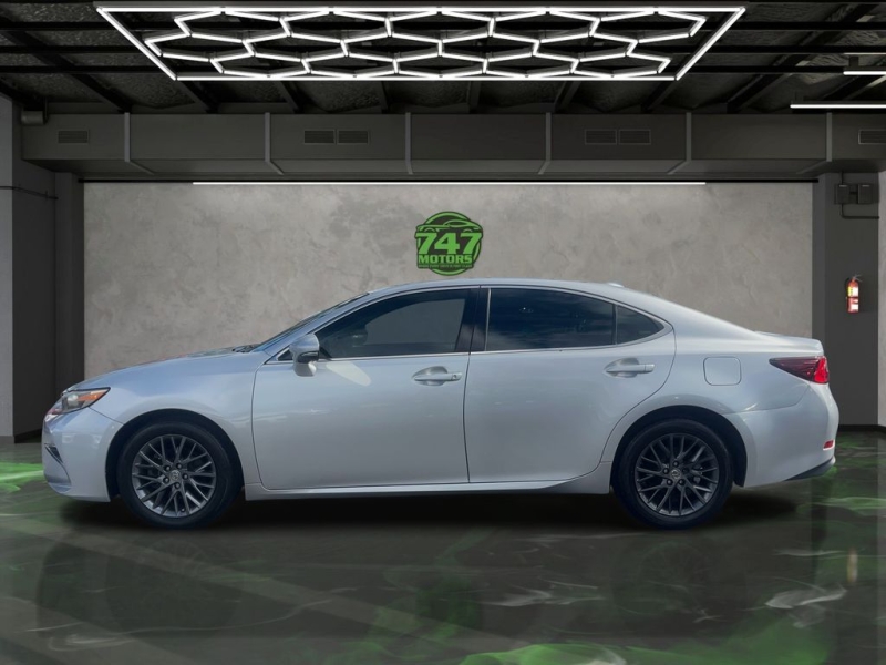 2018 Lexus ES