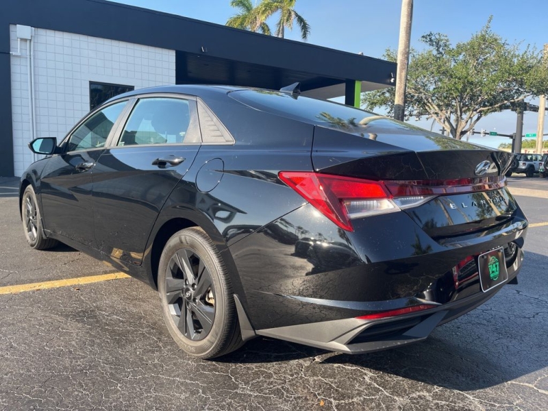 2022 Hyundai Elantra