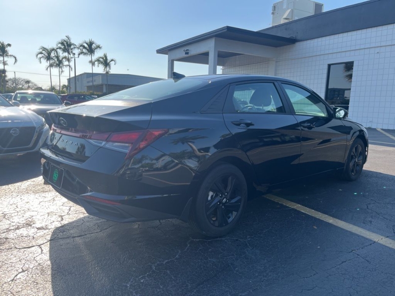 2022 Hyundai Elantra