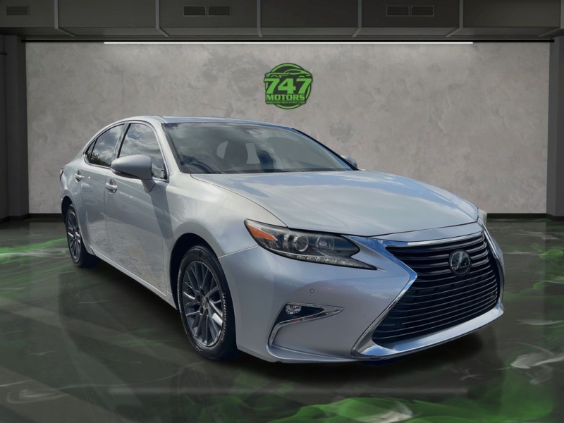 2018 Lexus ES