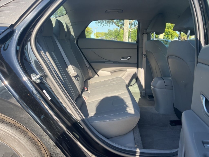 2022 Hyundai Elantra