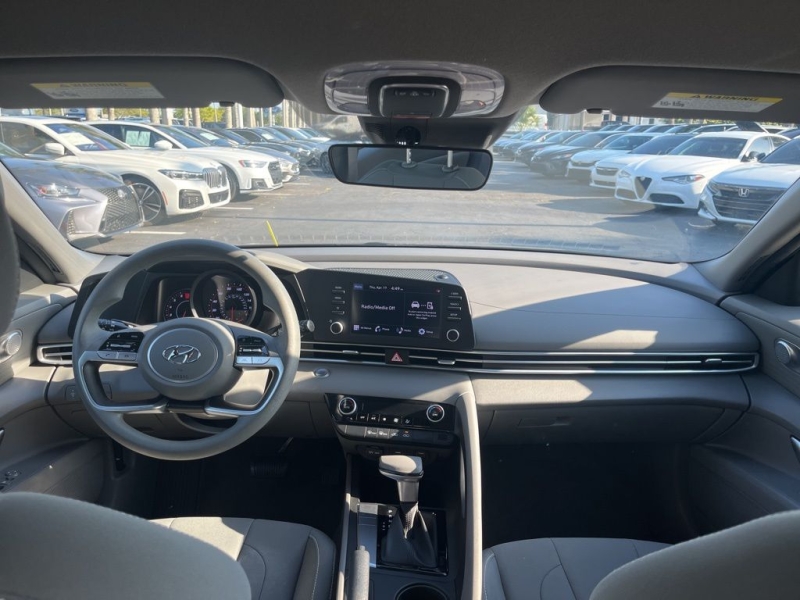 2022 Hyundai Elantra