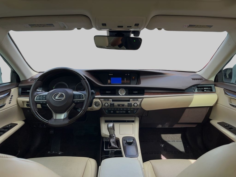 2018 Lexus ES
