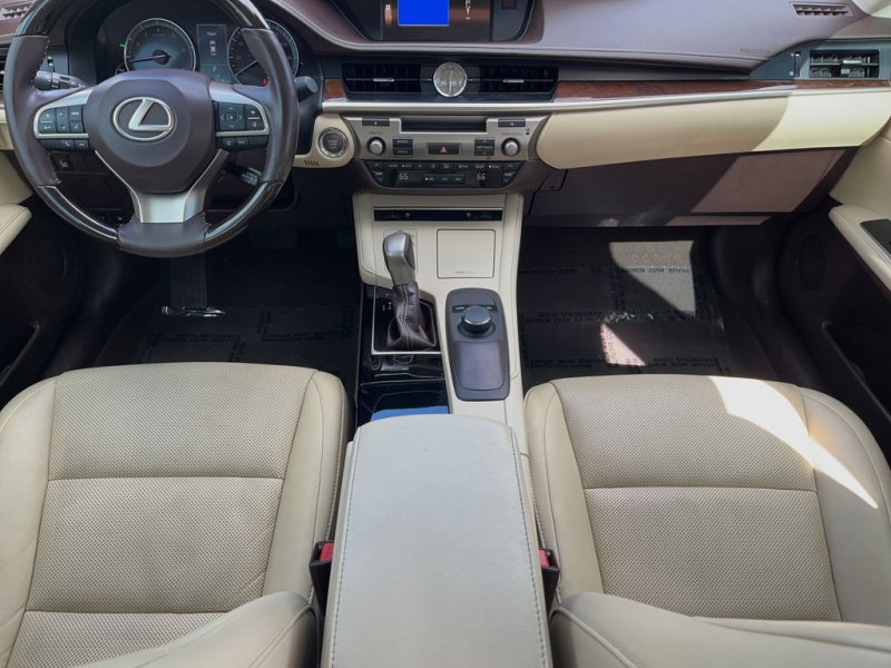 2018 Lexus ES