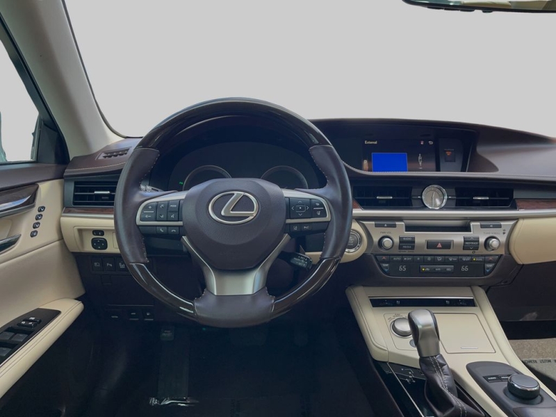 2018 Lexus ES