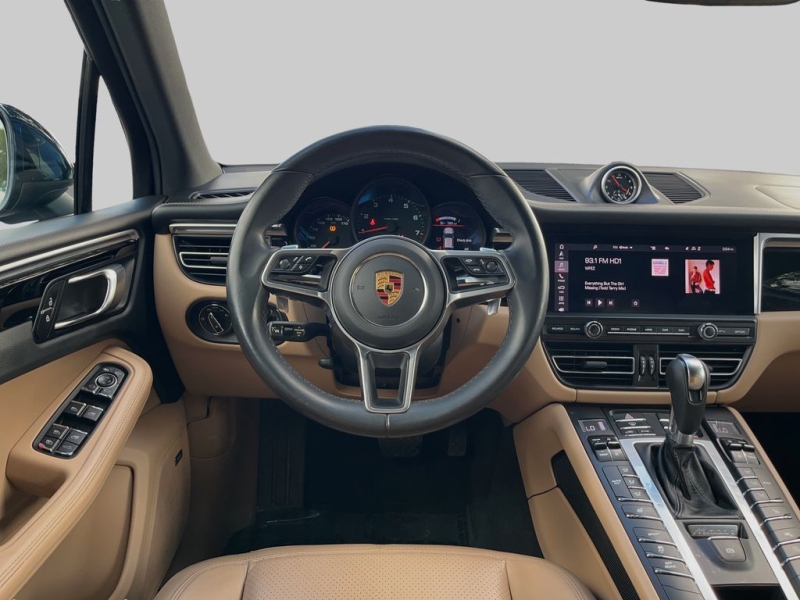 2021 Porsche Macan