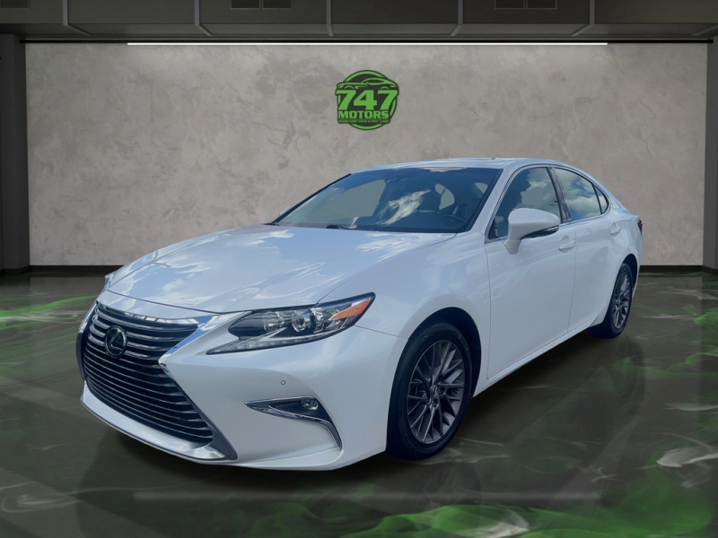 2018 Lexus ES