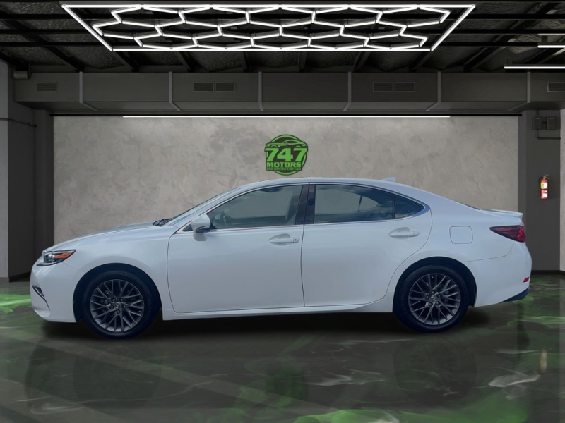 2018 Lexus ES
