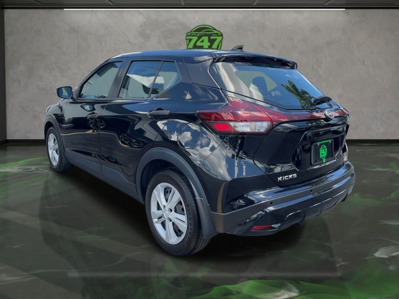 2024 Nissan Kicks