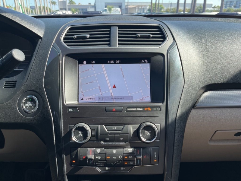 2019 Ford Explorer