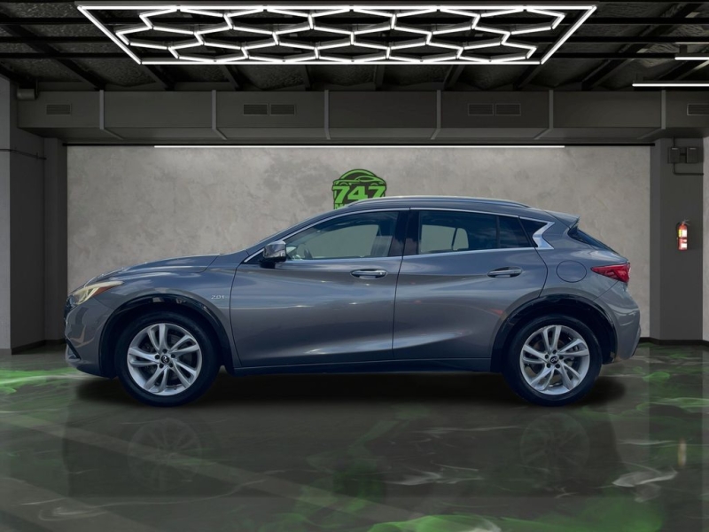2018 INFINITI QX30