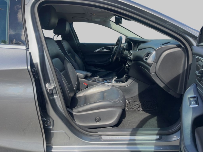 2018 INFINITI QX30