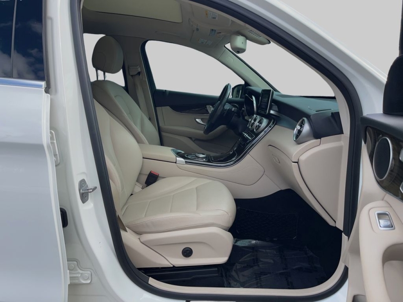 2019 Mercedes-Benz GLC