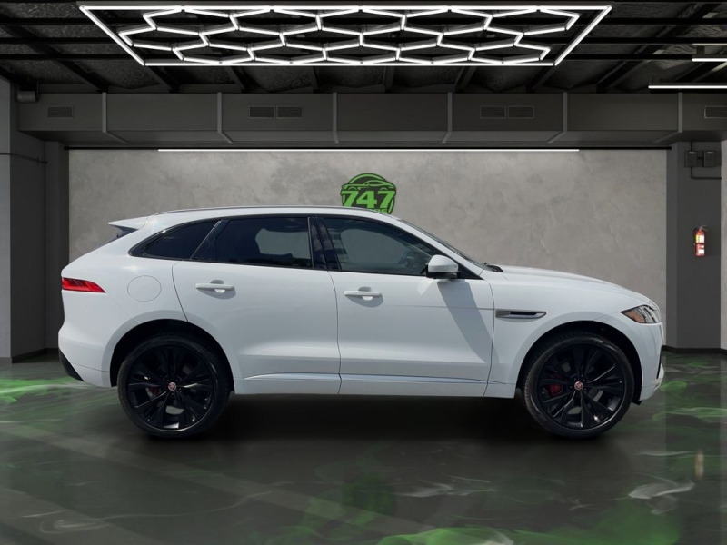 2020 Jaguar F-PACE