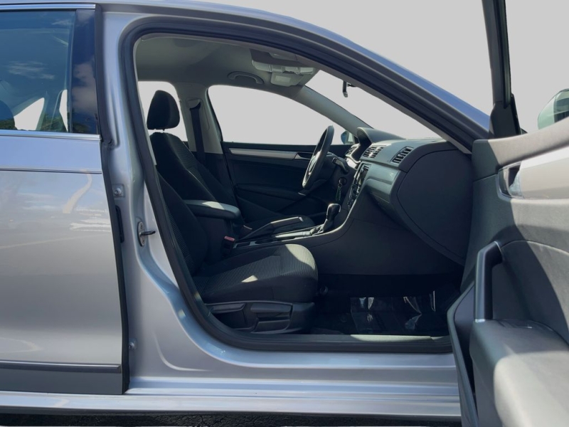 2017 Volkswagen Passat