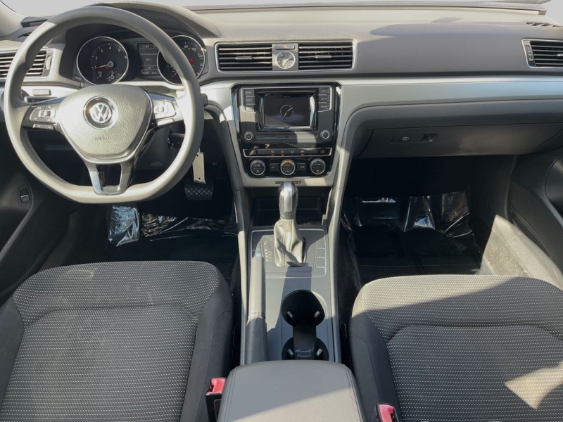 2017 Volkswagen Passat