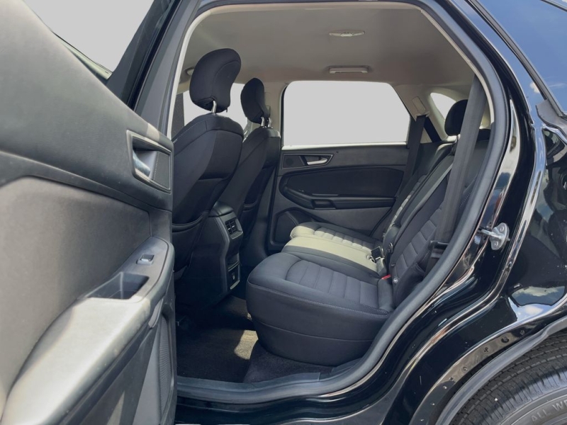 2017 Ford Edge