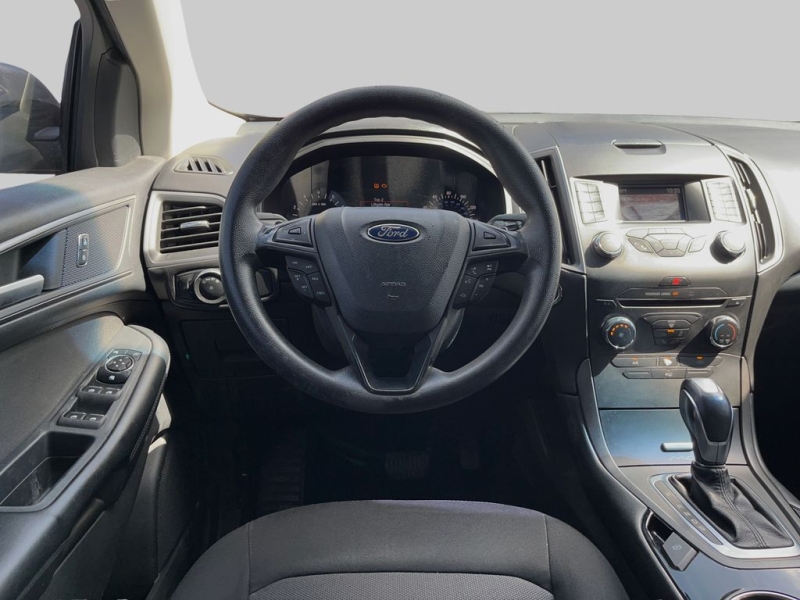 2017 Ford Edge