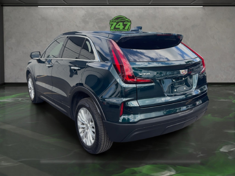 2024 Cadillac XT4