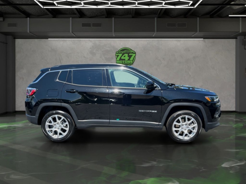 2023 Jeep Compass