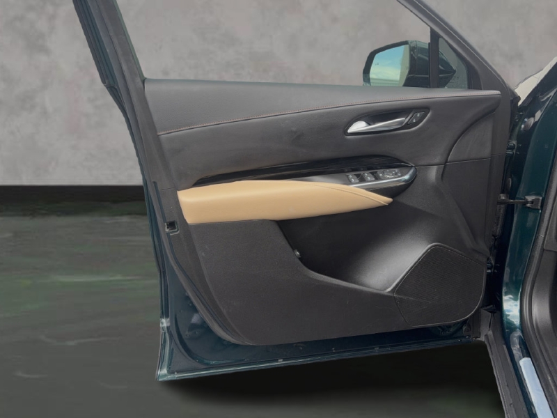 2024 Cadillac XT4