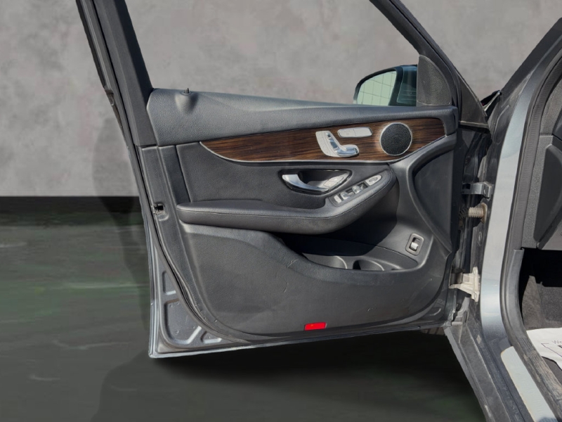 2017 Mercedes-Benz GLC