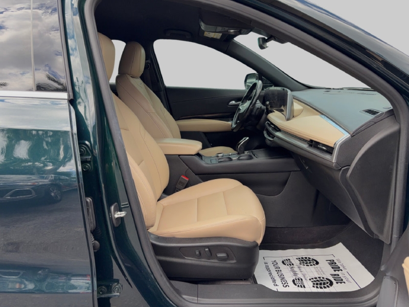 2024 Cadillac XT4
