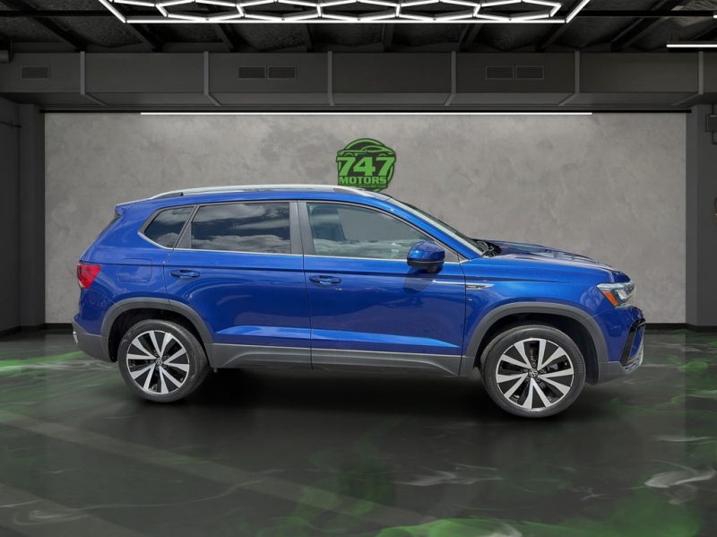 2023 Volkswagen Taos