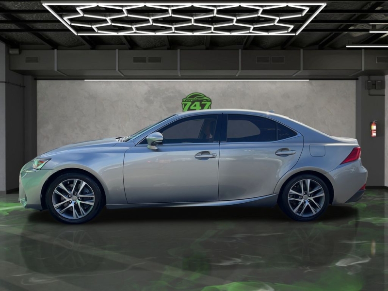 2018 Lexus IS