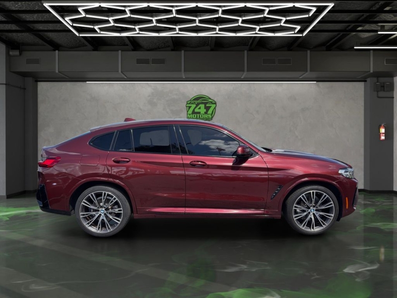 2022 BMW X4