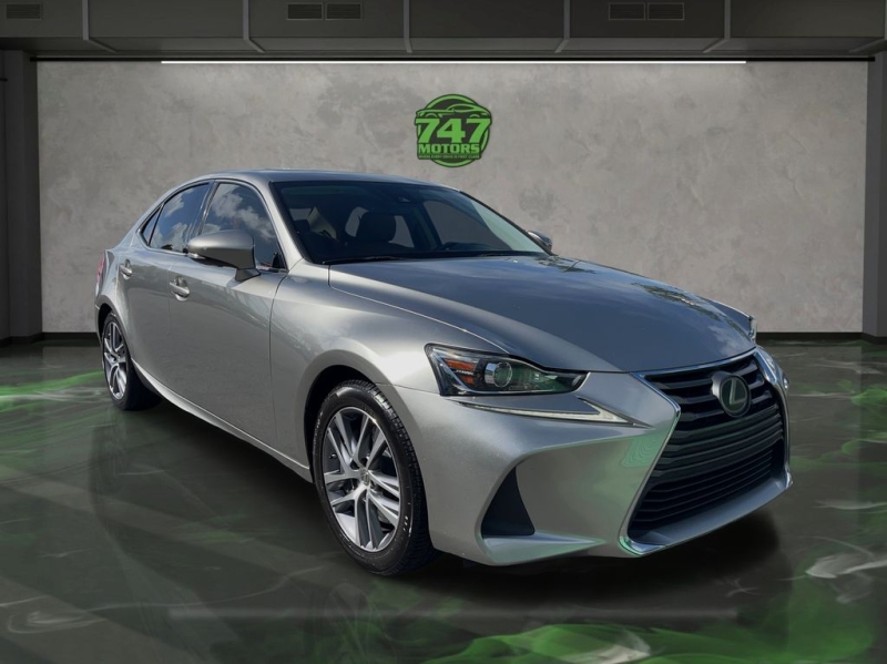 2018 Lexus IS