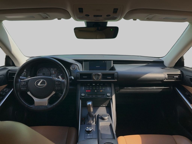 2018 Lexus IS