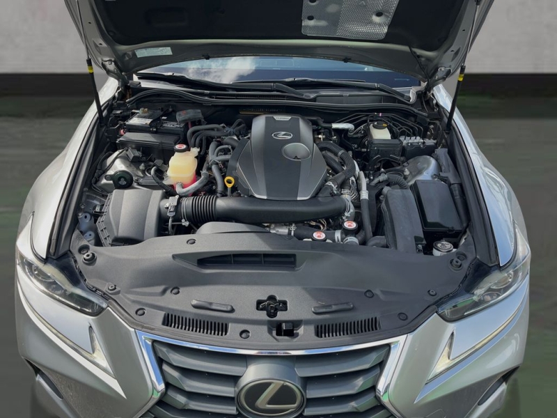2018 Lexus IS
