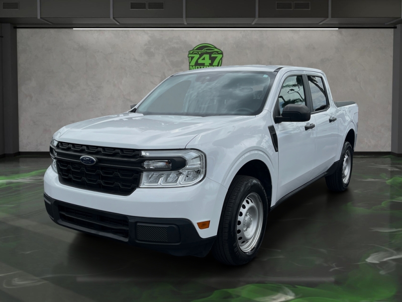 2023 Ford Maverick XL